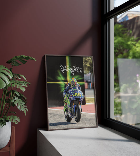 Póster Valentino Rossi, MotoGP, piloto, motociclismo. Lámina, cuadro, merchandising, regalo, comprar, decoración de pared.